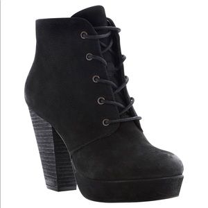 Madden Girl Gabby platform boots